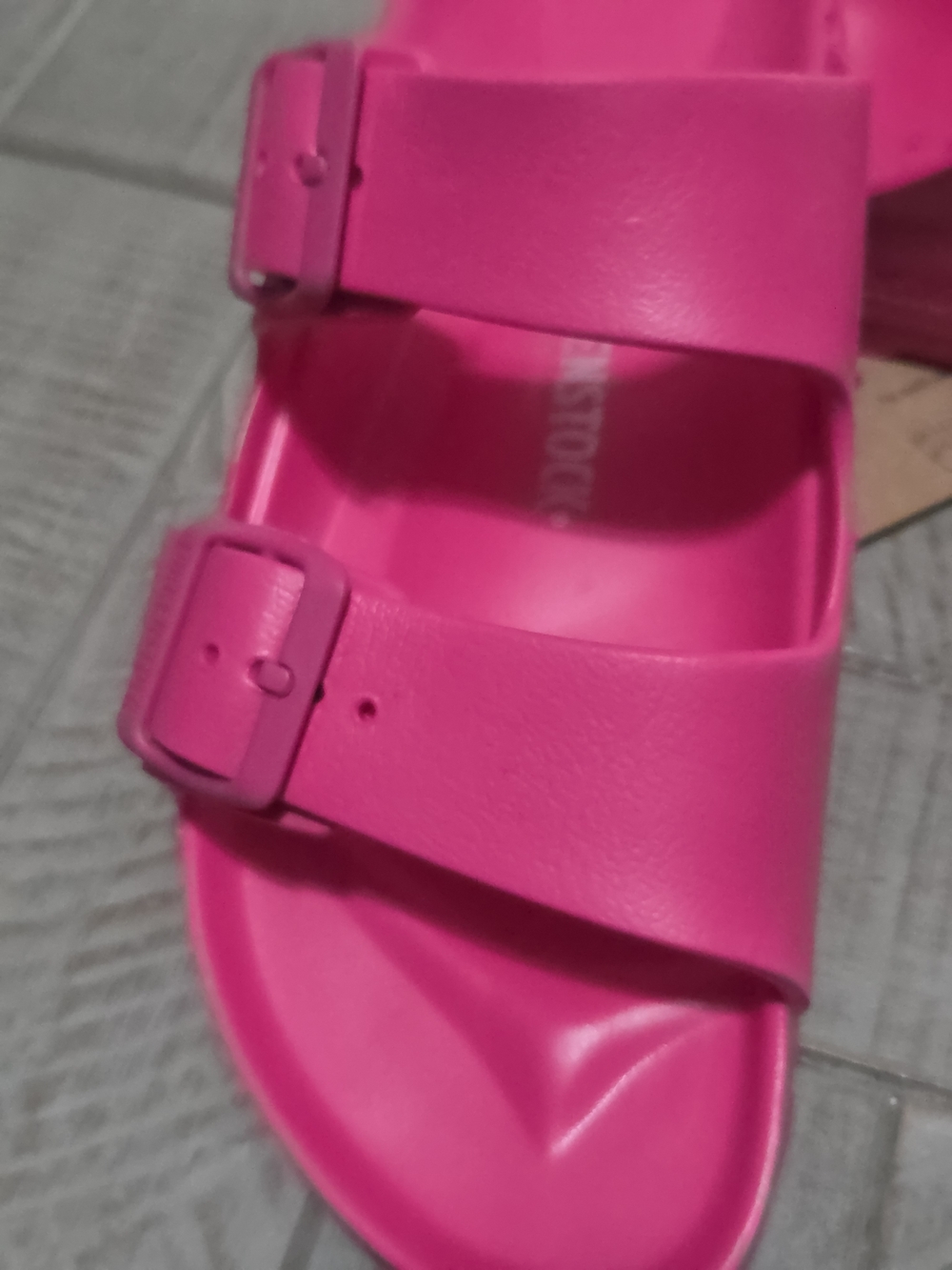 Birkenstock Hot Pink Dual-Strap Foam Slides - Picture 2 of 7